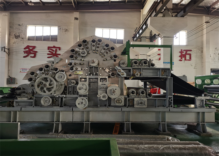 1550mm Nonwoven Carding Machine , Banana Fiber Textile Carding Machine