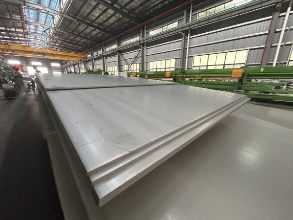 Buy cheap 8k Heat Resistant Stainless Steel Sheet 0.3mm Brushed Hot Rolled Rustproof from wholesalers