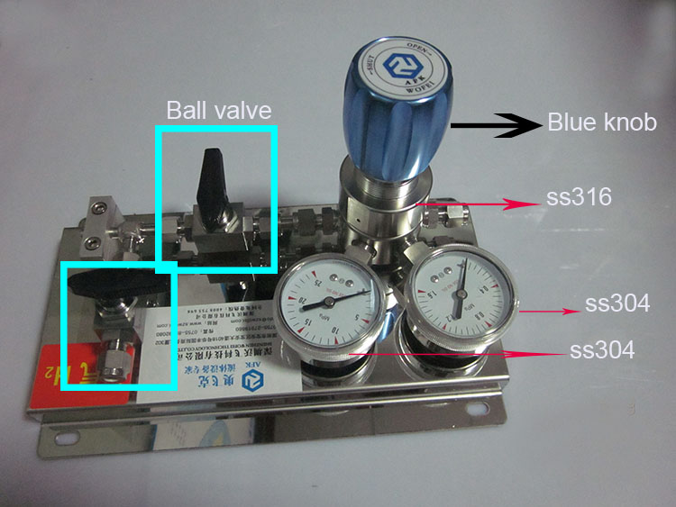 R11 Hydrogen Natural Gas Regulator , C2h2 Propane Panel Mounting Pressure Reducing Valve