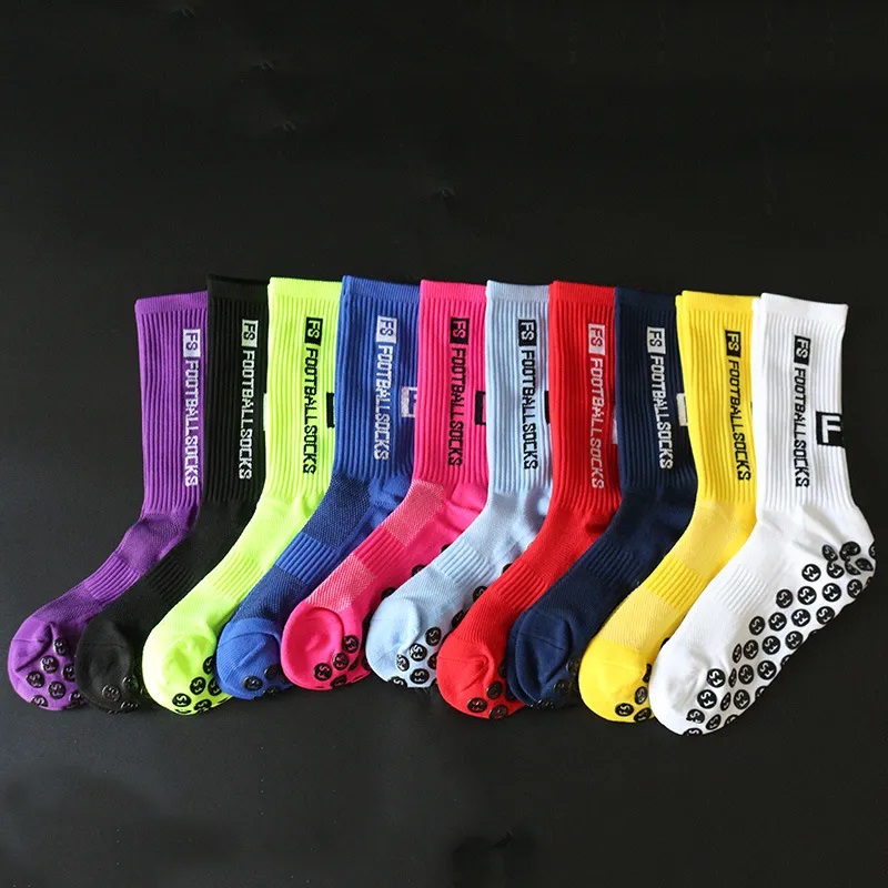 NO SHOW Anti-Slip Soccer Socks Custom Grips Crew Socks for Adult Training and Running