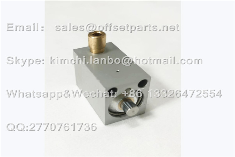 L2.334.004 /02 Pneumatic Cylinder SM74 SM52 Offset Press Replacement Printing Machine Spare Parts