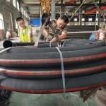 NBR Rubber 300PSI Petroleum Transfer Hose , Industrial Oil Delivery Hose