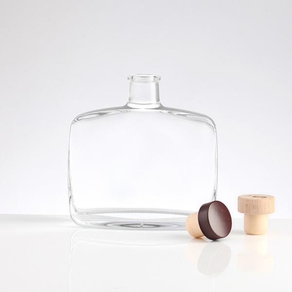 Buy cheap Custom Size Accepted Liquor Square Cube Glass Bottle 200ml 300ml 500ml 750ml with Cap from wholesalers