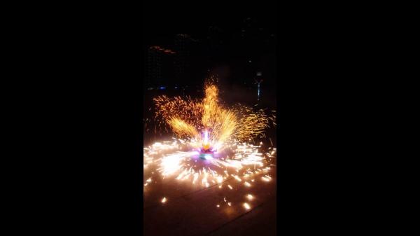 Buy cheap Spinning Lotus Flower Fountains Fireworks Outdoor Sparkling For Festivals from wholesalers