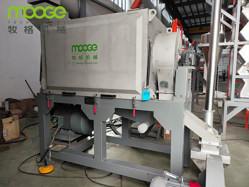 Plastic Washing Line PET Recycling Machine Shredder Crushing Machine