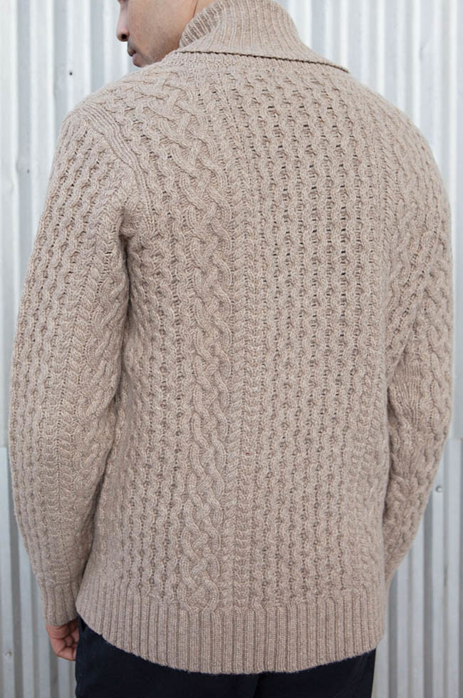Men ' S Heart Shawl Collar Knit Pullover Sweater 3GG Gauge With All Over Cable