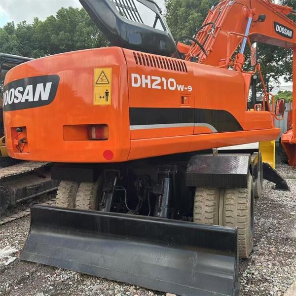 Buy cheap Original Used Doosan Dh210w-9 Wheeled Excavator 21 Ton In Shanghai from wholesalers