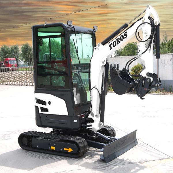 Buy cheap 11.8KW 2600rpm 1.8 Ton Mini Excavator Small Digger Machine For Farm from wholesalers