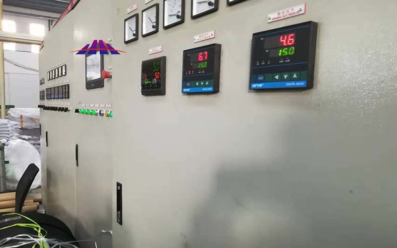 Automatic SMS SMMS Meltblown Nonwoven Production Line High Performance