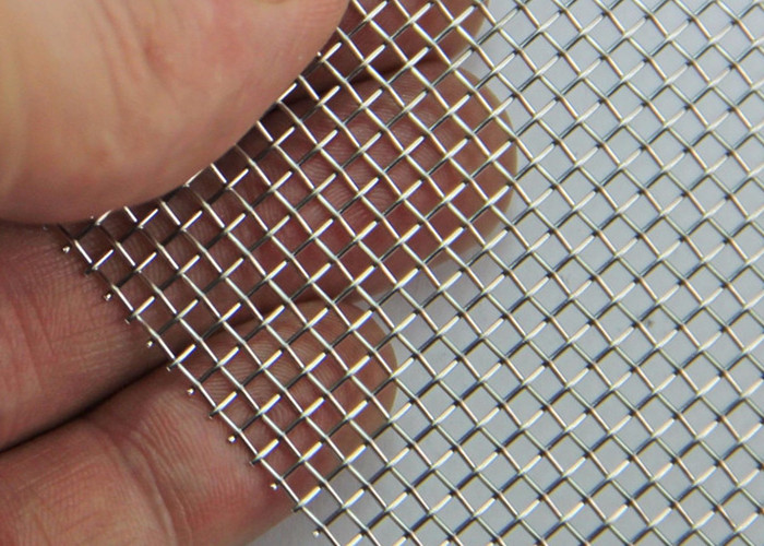 150 Micron Plain Weave Mesh , Metal Mesh Screen Filter Customized Width