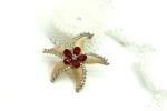 Five Pointed Star Brooch Pins For Clothes Gold Inlaid Diamond OEM ODM