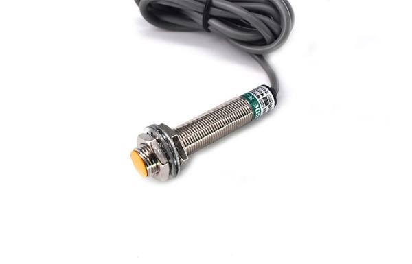 Quality Dust Proof PNP Inductive Proximity Switch Non Contact High Switching Frequency for sale