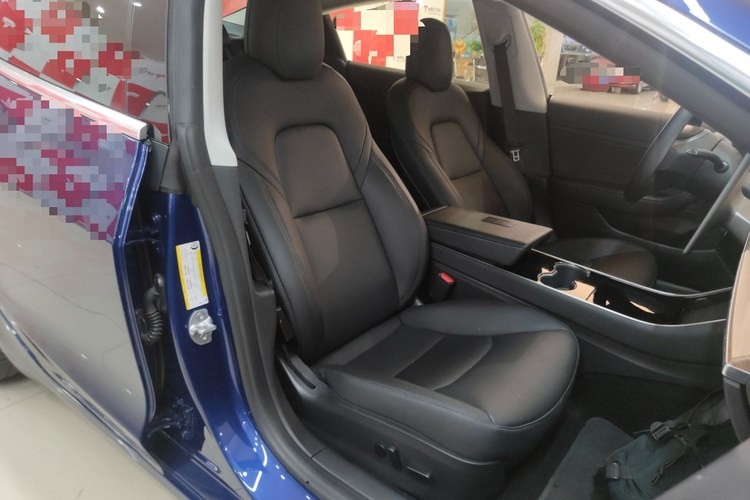 High Speed Adult Large Space Auto Electric Vehicle Car 5 Seats