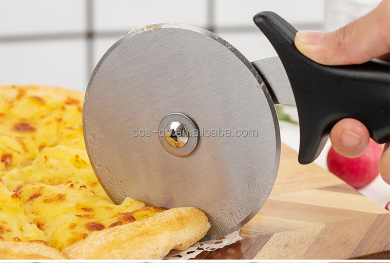 10cm Stainless Steel Pizza Wheel Cutter With Pp Handle Round Plastic Pizza Wheel Cutter Server
