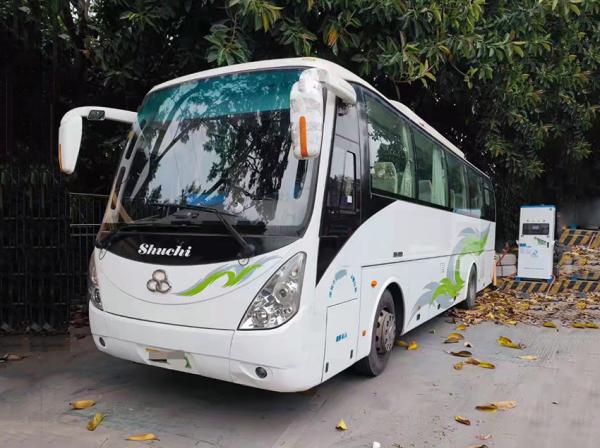 Buy cheap Electric Used Passenger Bus 46 Seats Medium size Used Intercity Buses from wholesalers