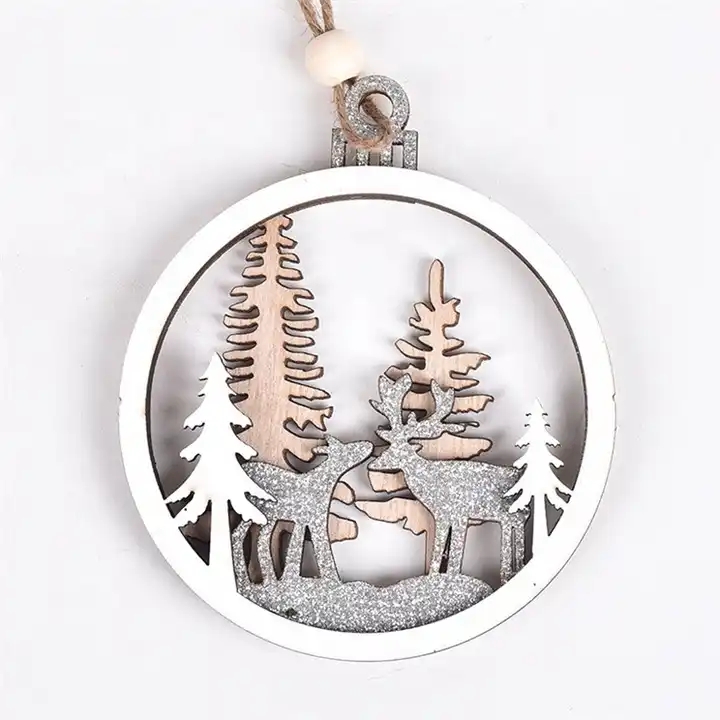 Wooden decorative pendants for Christmas family atmosphere