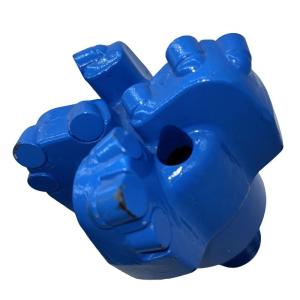China Four Wing Arc Angle PDC Drill Bit Diamond Compact Coreless Drill Bit on sale