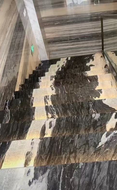Calcite Marble Modern Staircase Design with Luxury Brazilian Cosmic Black Granite Slab