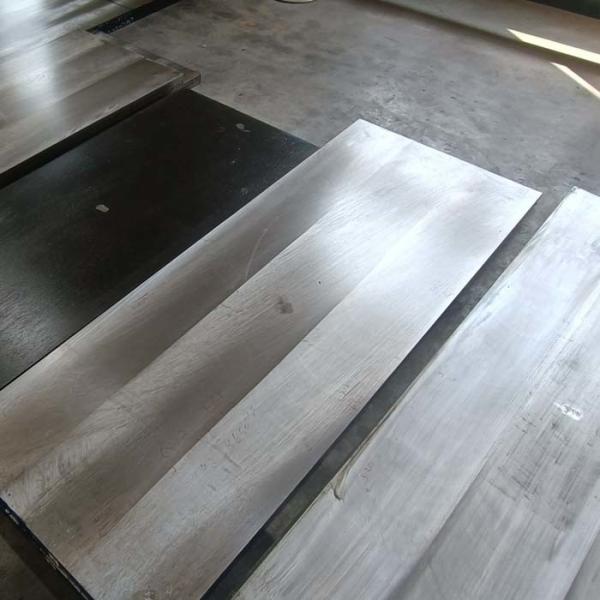 Buy cheap X2CrMnNiN17-7-5 1.4371 Stainless Steel Flat Bar Peeled from wholesalers