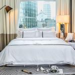 White Custom Hotel Bedding Sets Embroidered Logo Bed Linen Durable For Adult