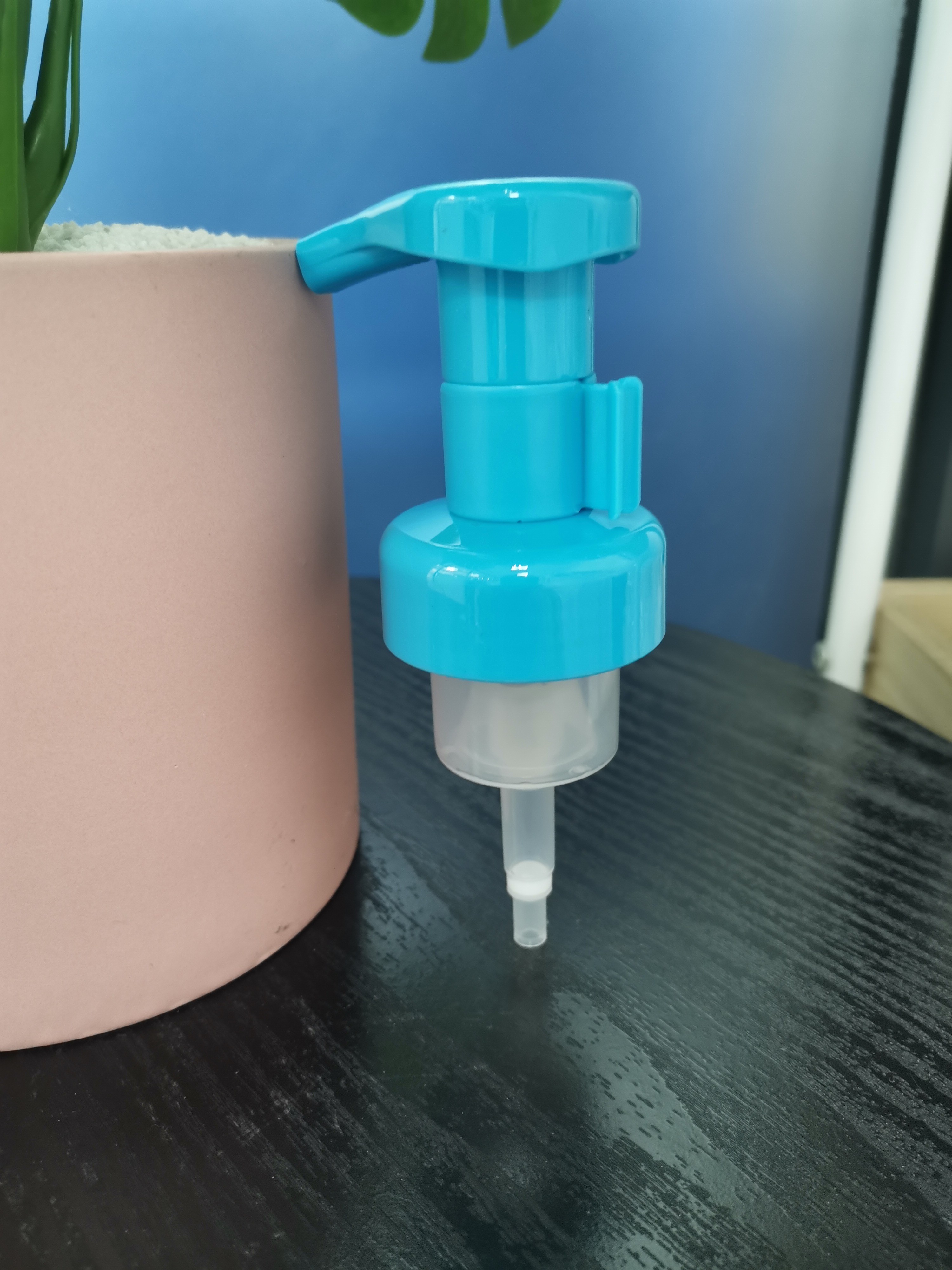 Office Must-Have Skin Care Hand Lotion Foam Pump for Soft and Smooth Hands