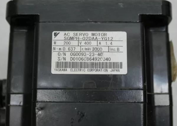 Quality SGMPH-02DAA-YG12 Yaskawa 200w Power Low Noise Servo Motor Module for sale