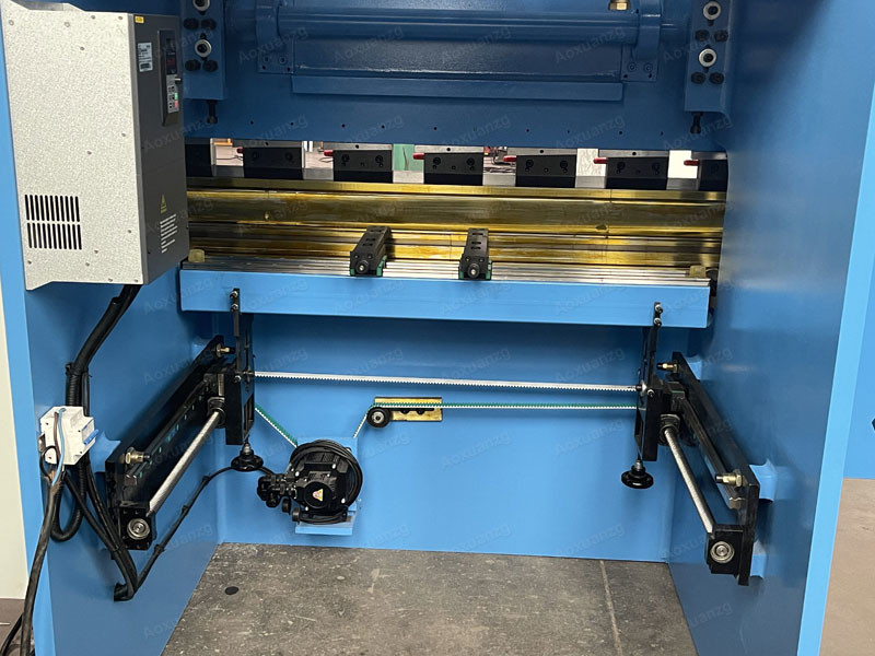 WC67Y-80T 1600mm Metal Steel Plate Bending Machine Hydraulic CNC Press Brakes With TP10s