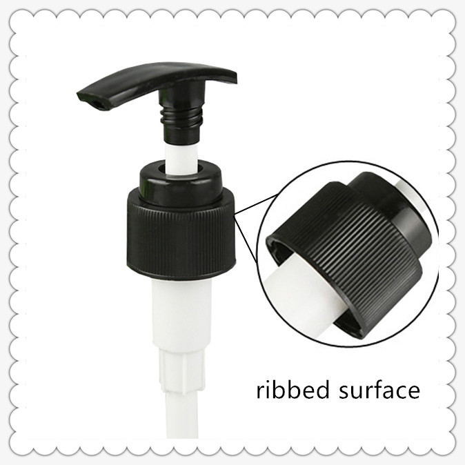 Black Plastic PP Lotion Dispenser Pump Ribbed Surface 24mm 28mm