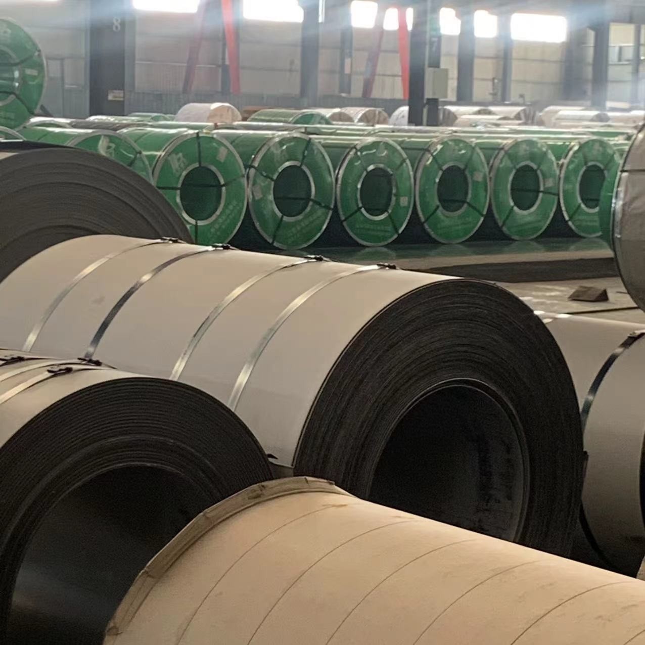 Hot Rolled Stainless Steel Coil Metal Pipe 201 304 316 300Series