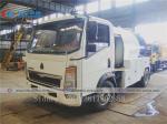 5000 Liters Sinotuck HOWO 4x2 LPG Bobtail Tanker Truck With Dispenser