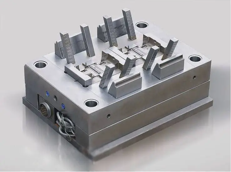 Custom Surface Treatment Silicone Rubber Mould 250000-300000shots