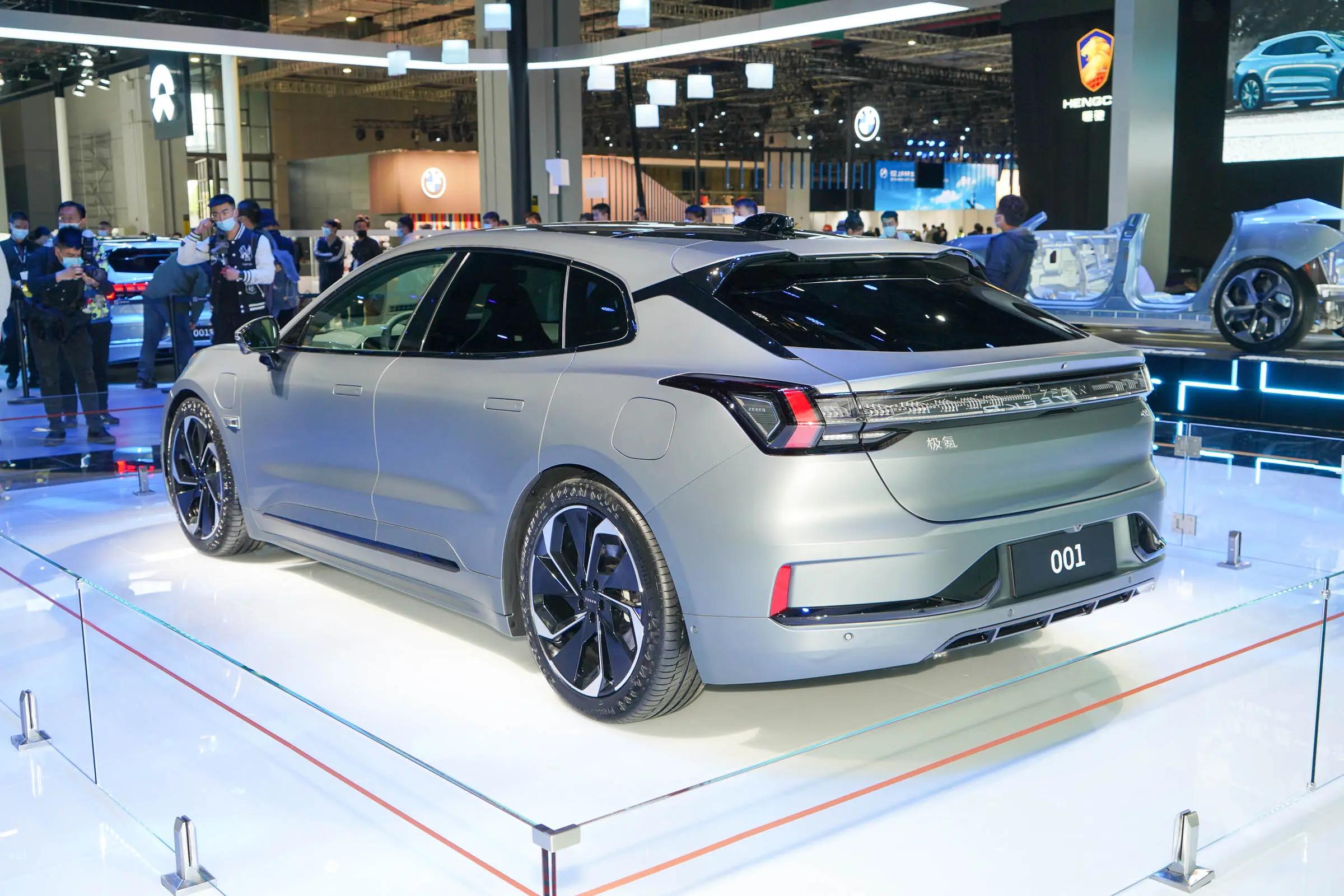 2023 Geely Zeekr 001 Electric SUV with 550-715km Range and 250-300kW Total Motor Power