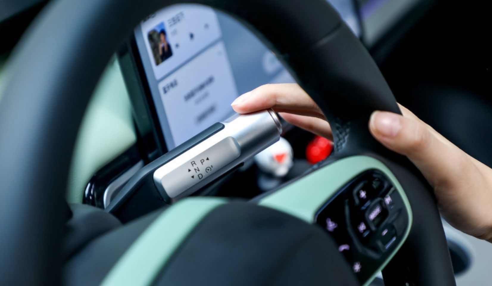 AION Y Plus High Speed ECO Friendly Electric Cars Long Mileage 510km / 610km