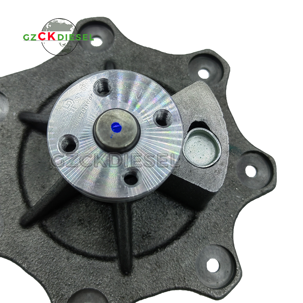 Water Pump 1817687C92 1817687C94 1817687C95 For DT530 DT466 Engine