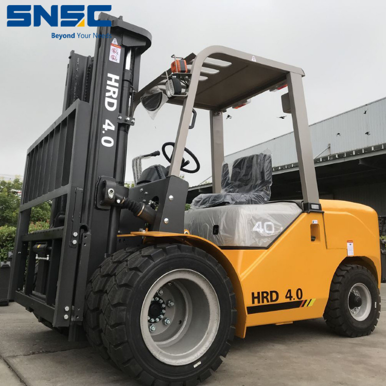 Mini Small 4 Ton Forklift LPG or Diesel Power with 3000mm to 6000mm Lift Height