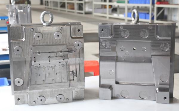 Buy cheap Stainless Automotive Injection Mold Corrosion Resistance Tool MEUSBURGER Standard from wholesalers