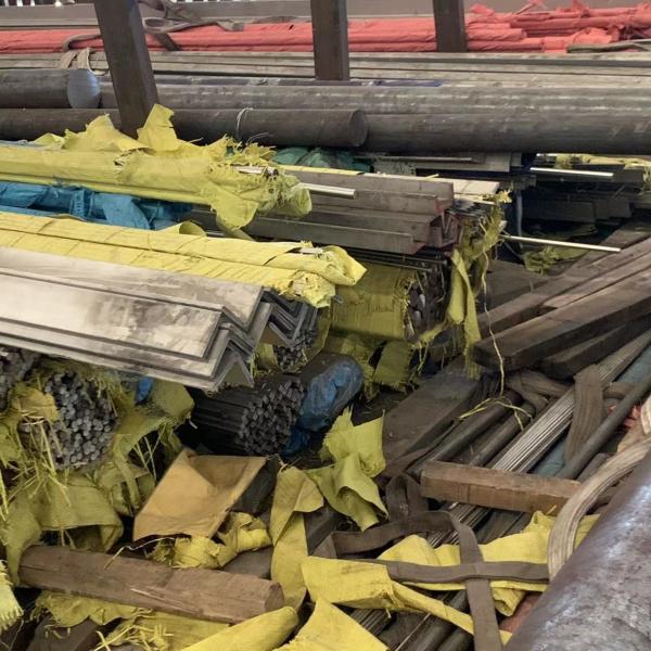 Buy cheap Metal 316L Stainless Steel Angle 40 X 40 Steel Equal Angle Hot Rolled 6m from wholesalers
