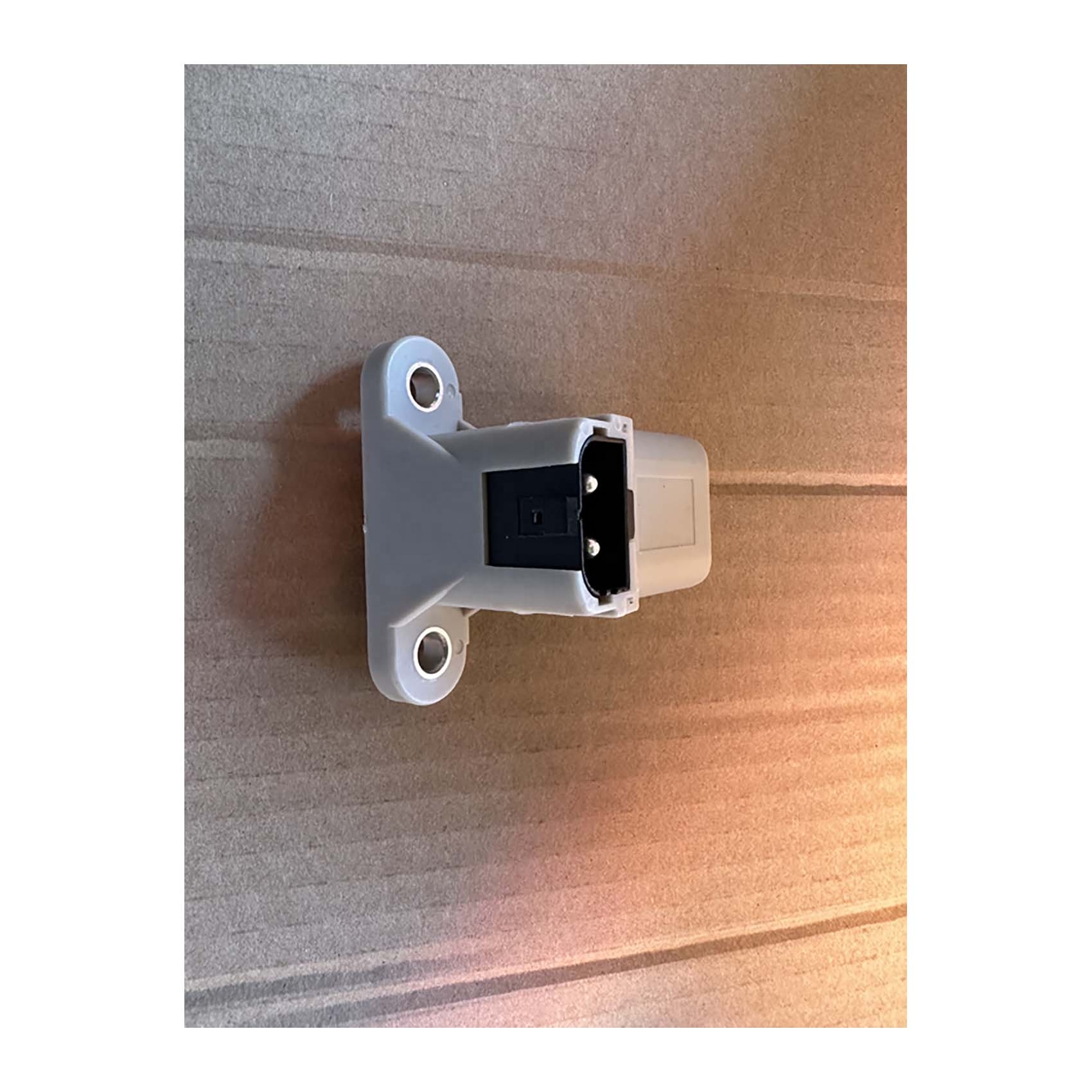 Electric Parts 9cm*8cm*8cm CAP LOCK CONTACT FOR 20382529 For Vol Truck Auto Switch