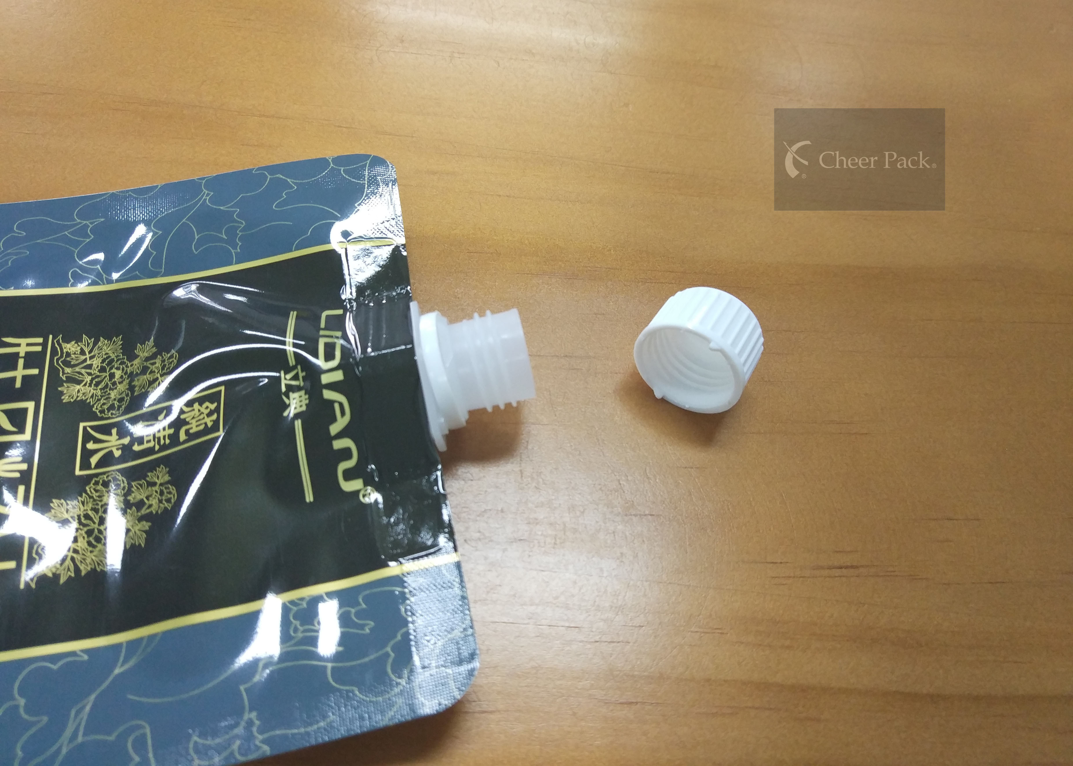 16mm Inner Diameter Plastic Spout Caps For Stand Up Juice Doypack