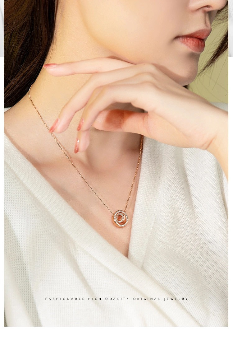 2021 Wholesale Fashion Jewelry 925 Sterling Silver Gold Plated Daisy Pendant Necklace Chain