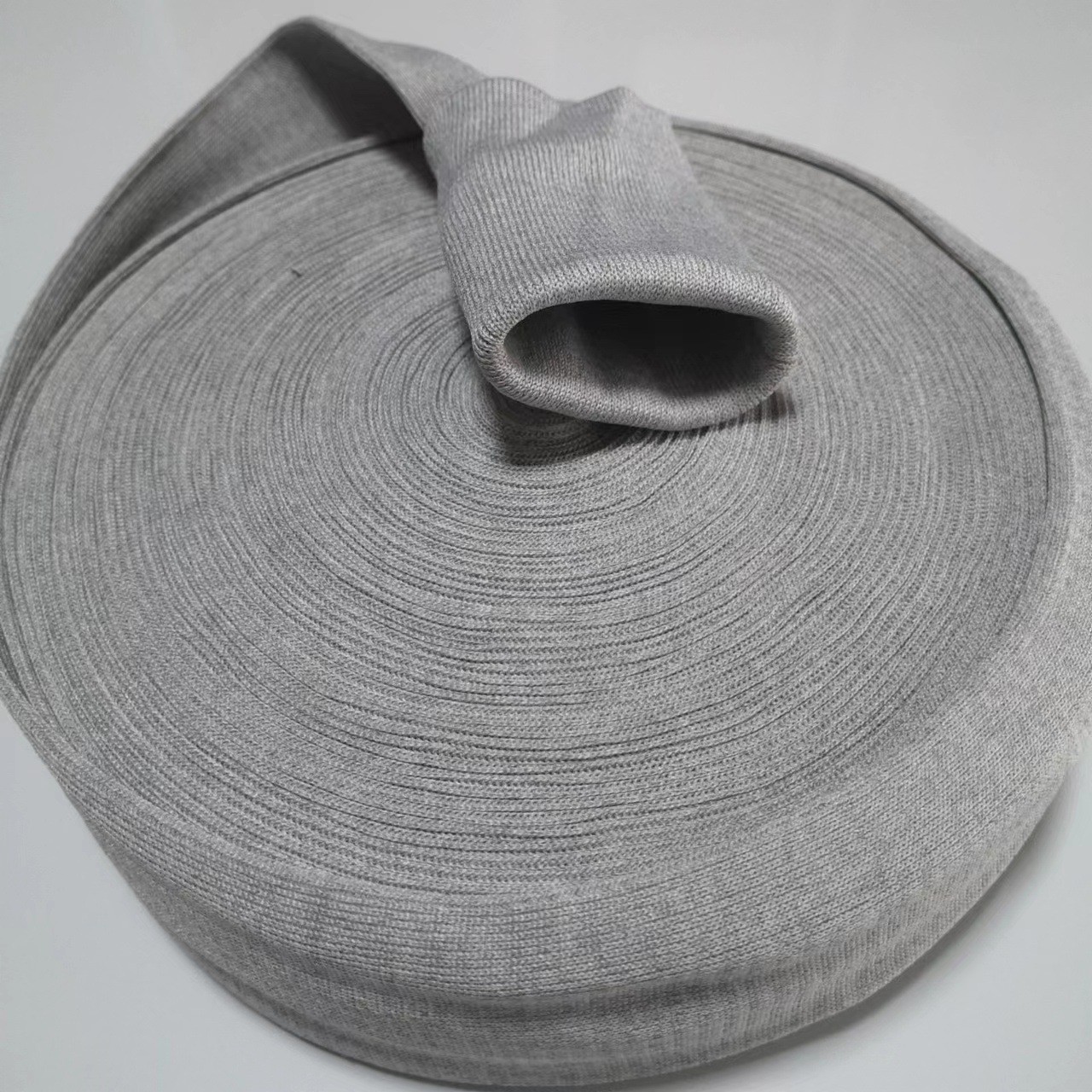Grey Color Elasticity ESD Anti Static Rib Knitted Cuff Fabric For Cleanroom Work Wear