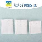 Skin Personal Care Cosmetic Cotton Pads 0.4 - 0.6g Square Shape White Color