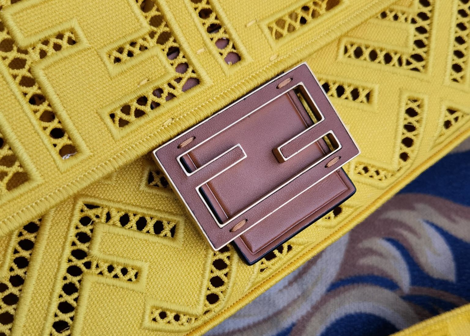 Newest Baguette Bag Embroidery Series Cross-Body Bag F Letters Pattern Embroidered Straps Bag