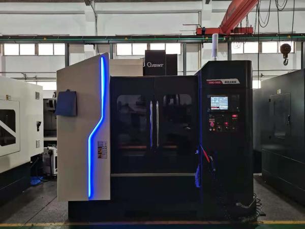 V855 800*550*550 3 Axis Travel CNC Metal Vertical Milling Machine for Parts and