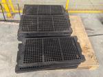Rubber Size 610*305 Vibrating Screen Sieve Plate For Iron Ore Of Low Weight Low