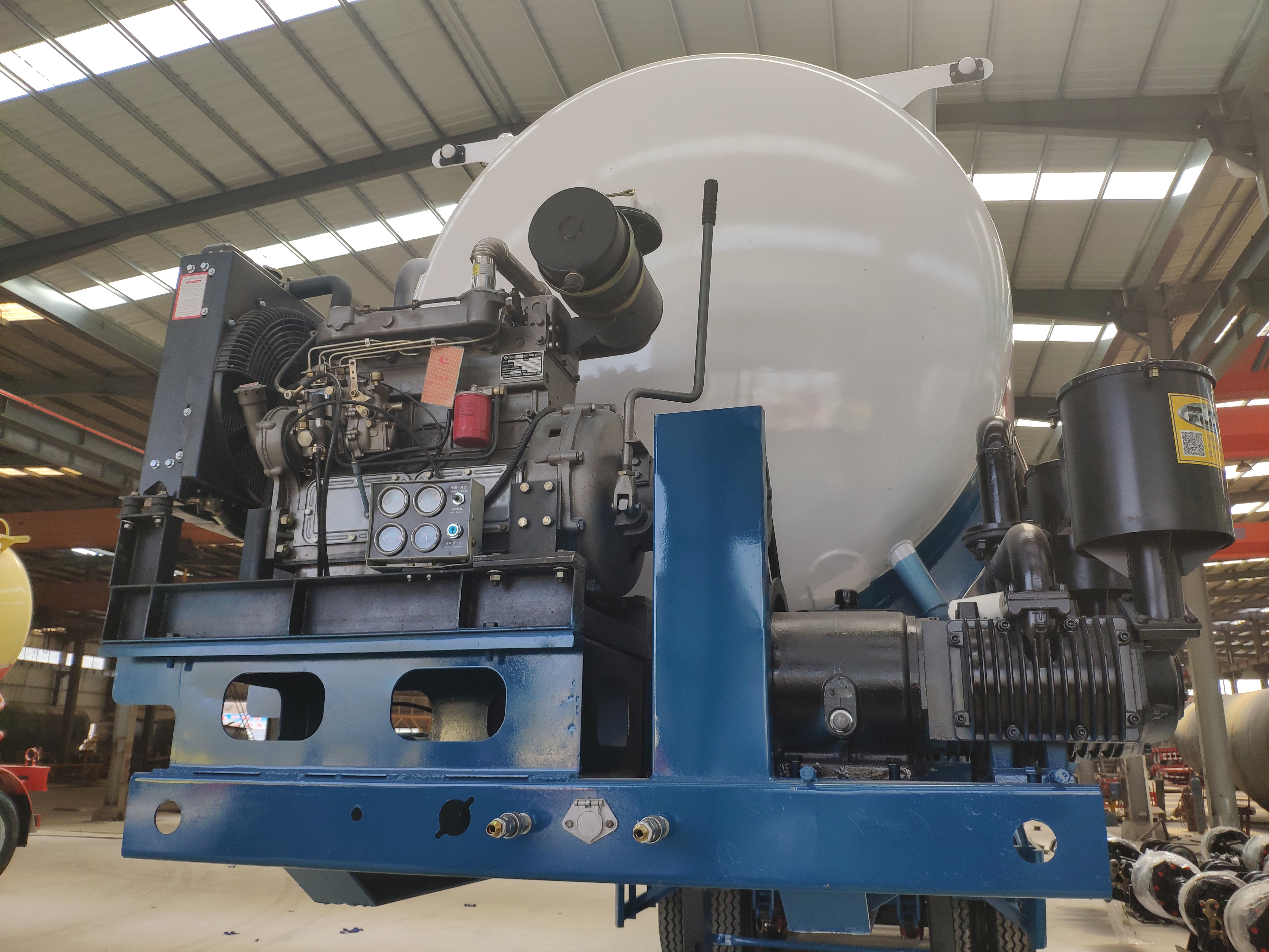Diesel Engine of Bulk Cement Trailer