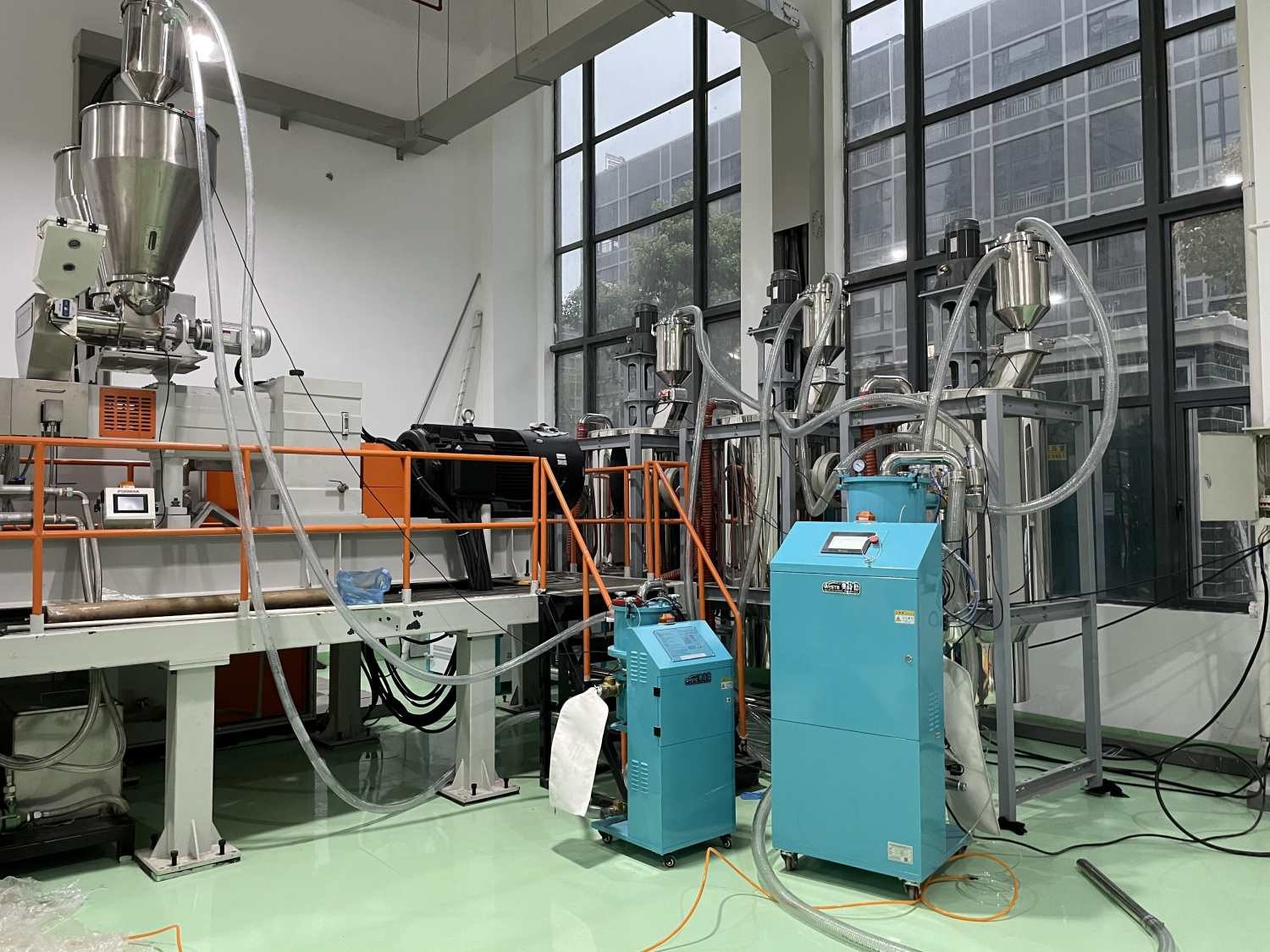 Crystallizing Dryer Machine Crystallizer Dryer OCR-900 for Amorphous PET PLA Regrind Material