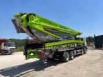 Zoomlion 56 Meter 2013 Concrete Pump Truck with 180 M3/H Productivity on Benz