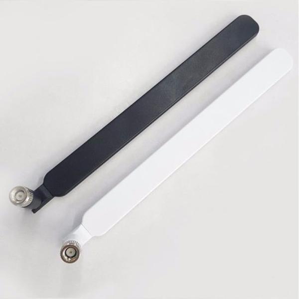 China TPE SMA LTE 4G 690-2700Mhz 3dbi 5dbi Dipole Omni antenna Diople Rubber