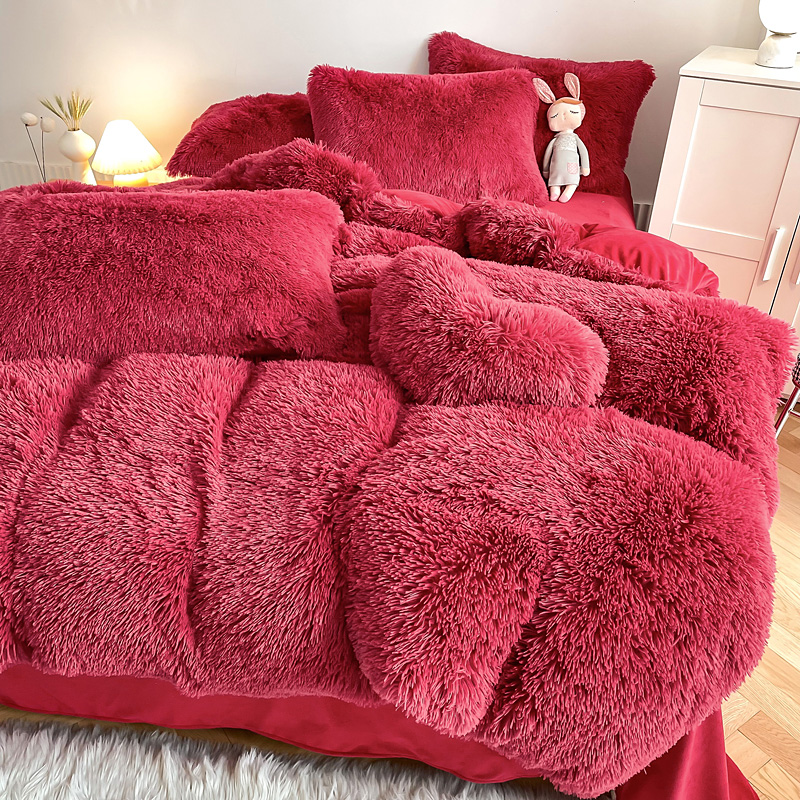 Ins Red Color Warm Mink Velvet Crystal Bedding Set for Winter Bed Linen Quilt Cover